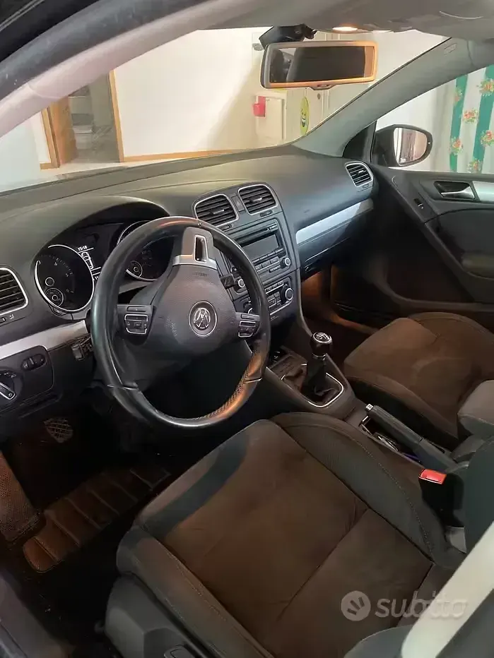 Usata VW Golf VI Highline 105 CV (77 kW) 2011 Nero Utilitaria