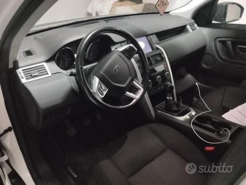 Usata Land Rover Discovery Sport 190 CV (139 kW) 2015 Bianco SUV