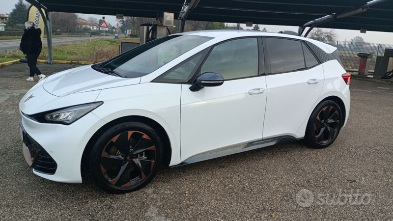Usata Cupra Born 150 kW (204 CV) 2022 Bianco Utilitaria