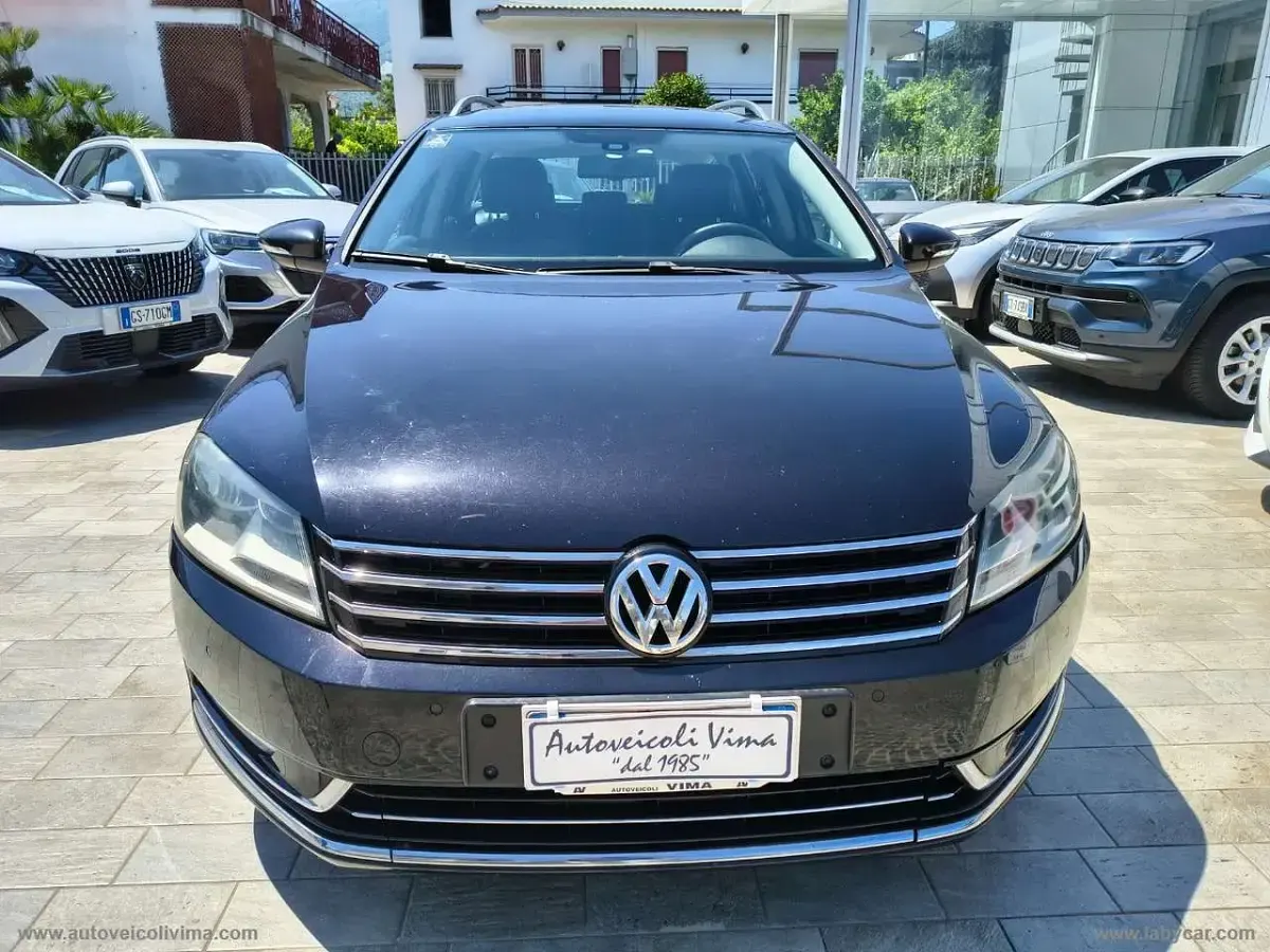 Usata VW Passat Highline 140 CV (102 kW) 2011 Nero Station wagon