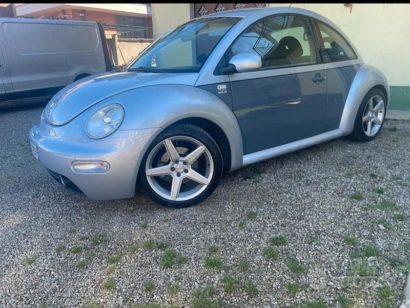 Usata VW New Beetle 102 CV (75 kW) 2002 Utilitaria