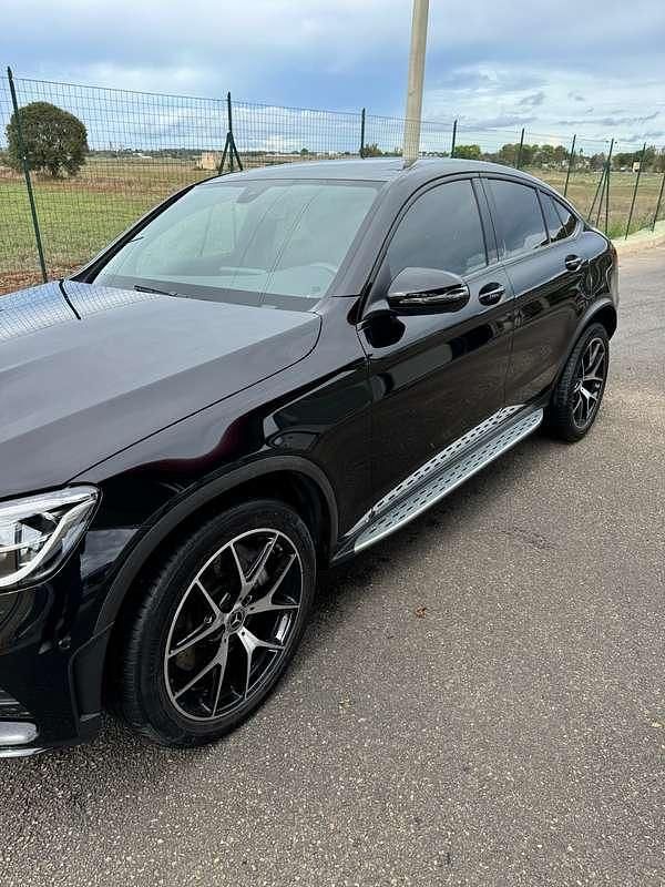 Usata Mercedes GLC300e Edition 194 CV (142 kW) 2023 Nero SUV