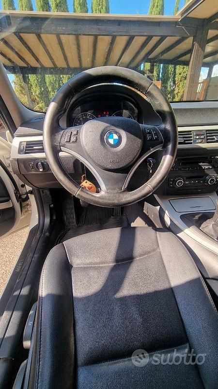 Usata BMW 316 Efficient Dynamics 116 CV (85 kW) 2012 Bianco Station wagon