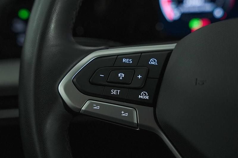 Usata VW Golf VIII Style 150 CV (110 kW) 2025