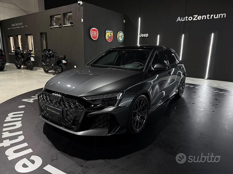 Grigio Usata 2025 Audi A3 Sport Tre volumi | 75.000 € - Immagine 1/4