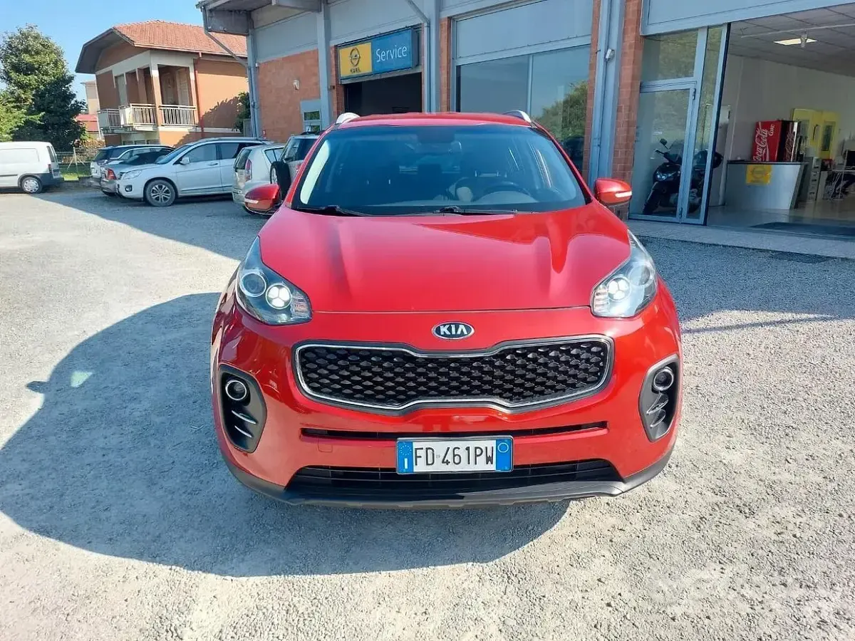 Usata Kia Sportage 132 CV (97 kW) 2016 Rosso SUV