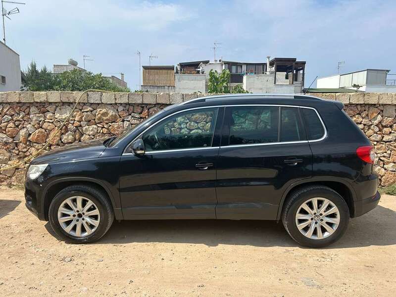 Usata VW Tiguan Sport 140 CV (102 kW) 2010 Nero SUV