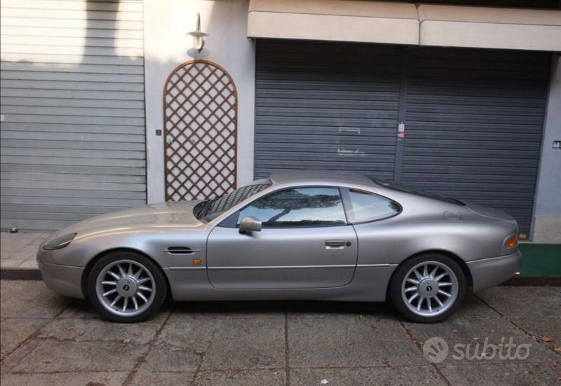 Usata Aston Martin DB7 332 CV (244 kW) 1995 Argento Coupé
