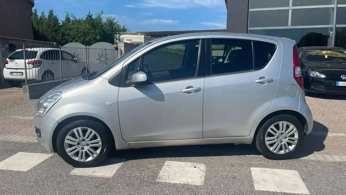 Usata Suzuki Splash GLS 68 CV (50 kW) 2012 Grigio Utilitaria