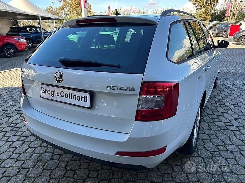 Usata Skoda Octavia 2016 Bianco Utilitaria