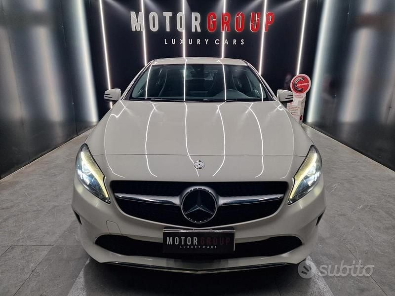 Usata Mercedes A180 Executive 116 CV (85 kW) 2016 Bianco Berlina