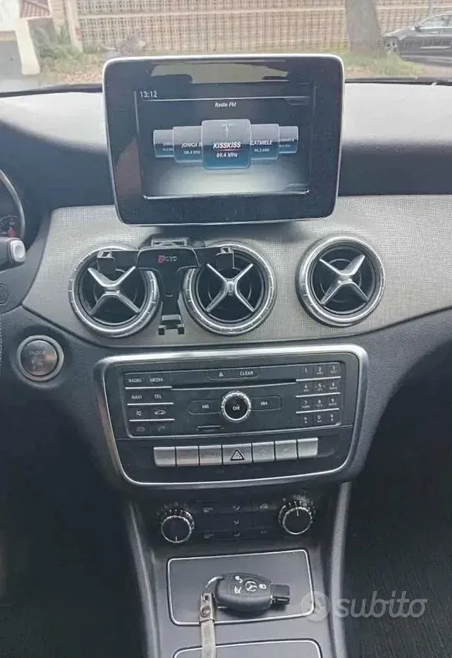 Usata Mercedes CLA200 Premium 136 CV (100 kW) 2018 Bianco Coupé