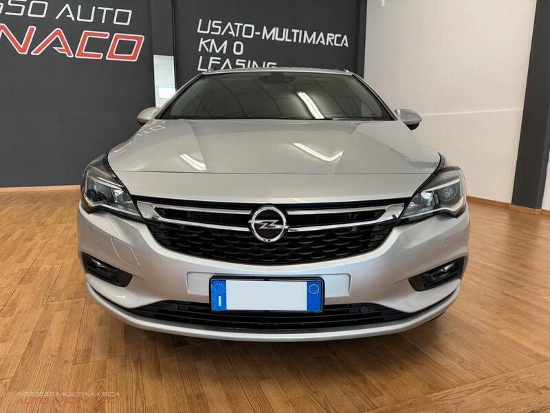Usato 2016 Opel Astra 1.6 Diesel 136 CV (9.999 €)