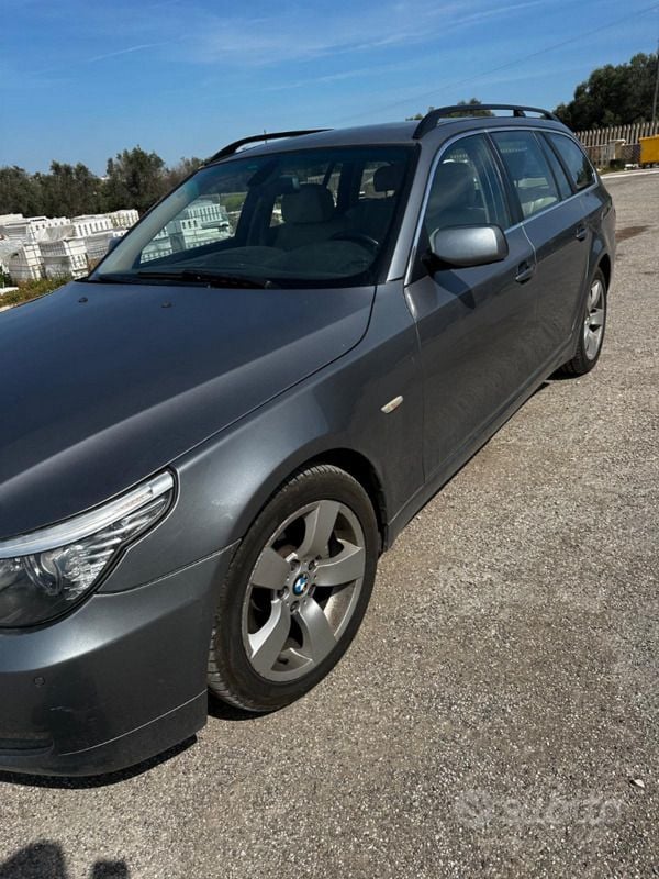 Usata BMW 530 235 CV (172 kW) 2008 Grigio Station wagon