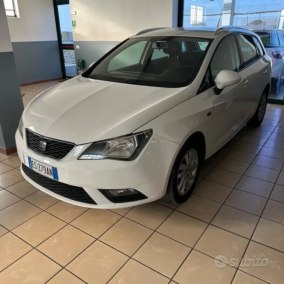 Usata Seat Ibiza ST Style 90 CV (66 kW) 2013 Bianco Station wagon