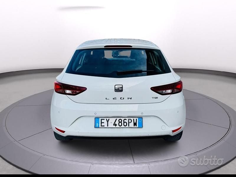 Usata Seat Leon 110 CV (80 kW) 2016 Bianco Berlina
