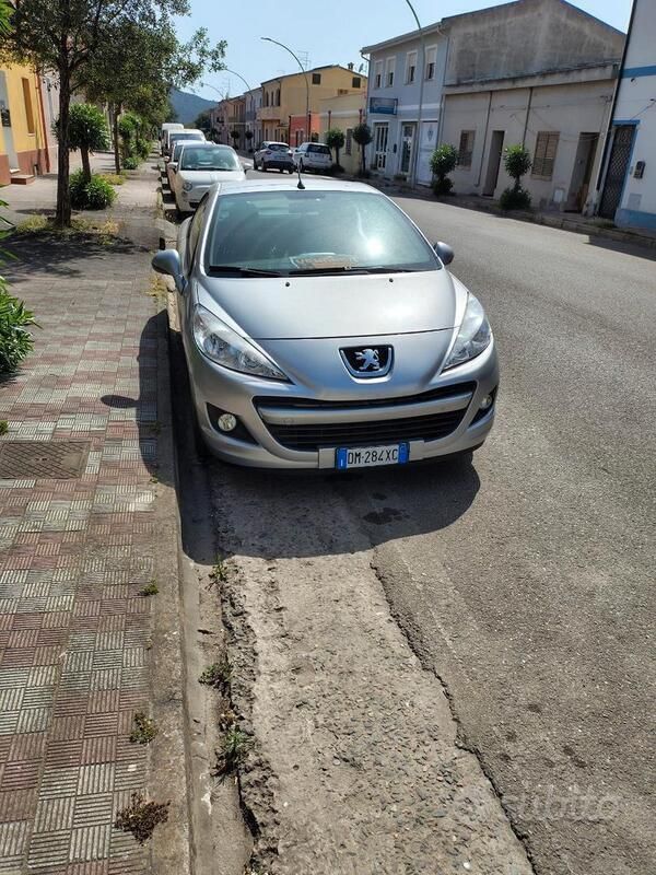 Usata Peugeot 207 2007 Grigio Cabrio