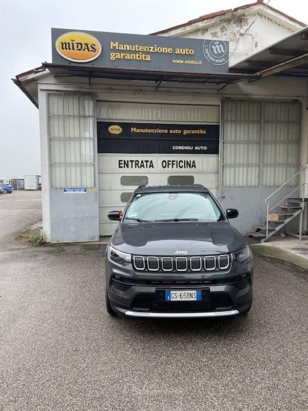 Usata Jeep Compass 131 CV (96 kW) 2024 Gray SUV