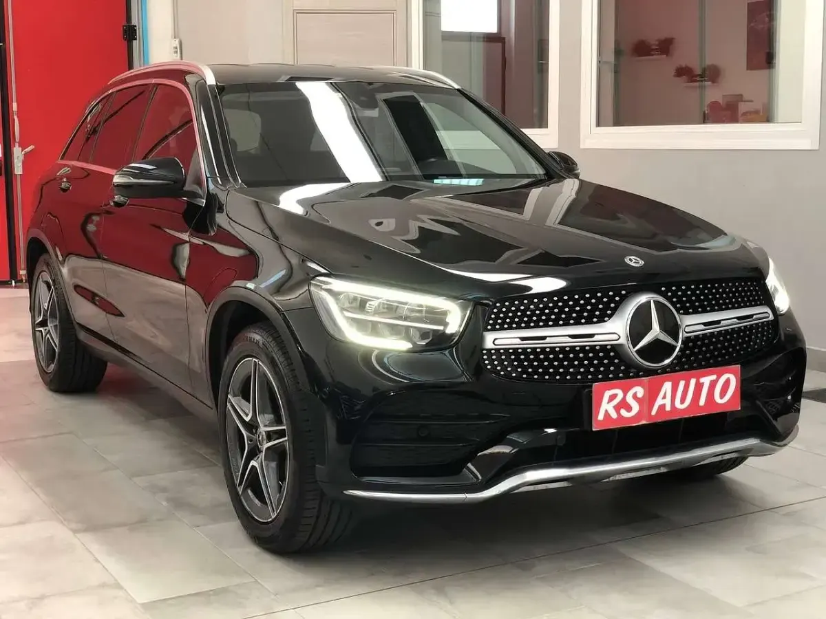 Usata Mercedes GLC220 Premium 194 CV (142 kW) 2019 Nero SUV