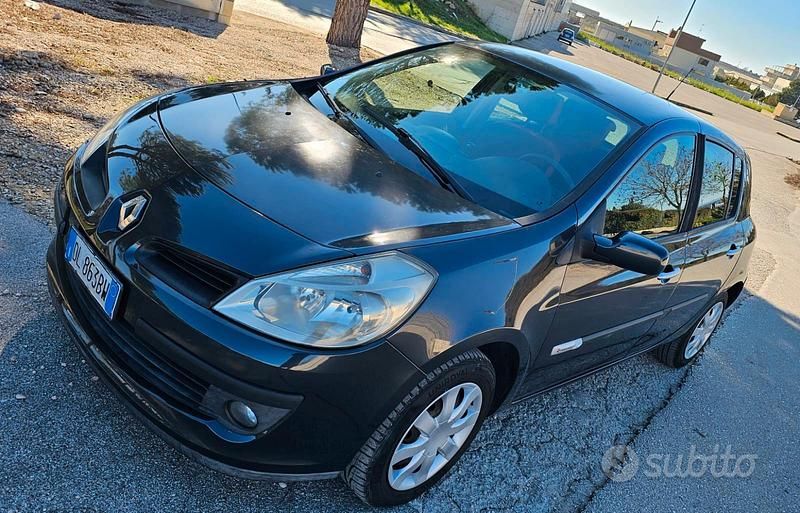 Usata Renault Clio II Rip Curl 2008 Grigio Berlina
