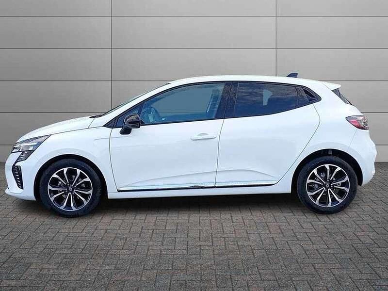 Usata Renault Clio V Techno 91 CV (66 kW) 2025 Bianco Utilitaria