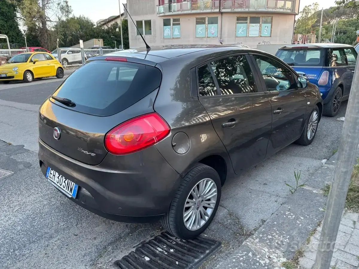 Usata Fiat Bravo Street 120 CV (88 kW) 2011 Grigio Utilitaria