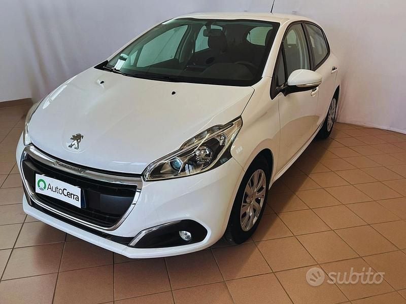 Usata Peugeot 208 S 101 CV (74 kW) 2019 Bianco Utilitaria