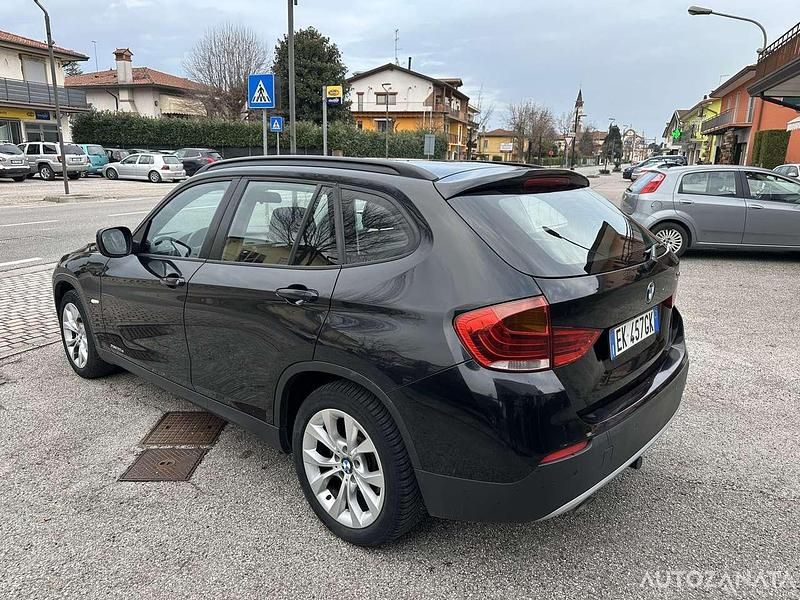 Usata BMW X1 177 CV (130 kW) 2011 Nero SUV