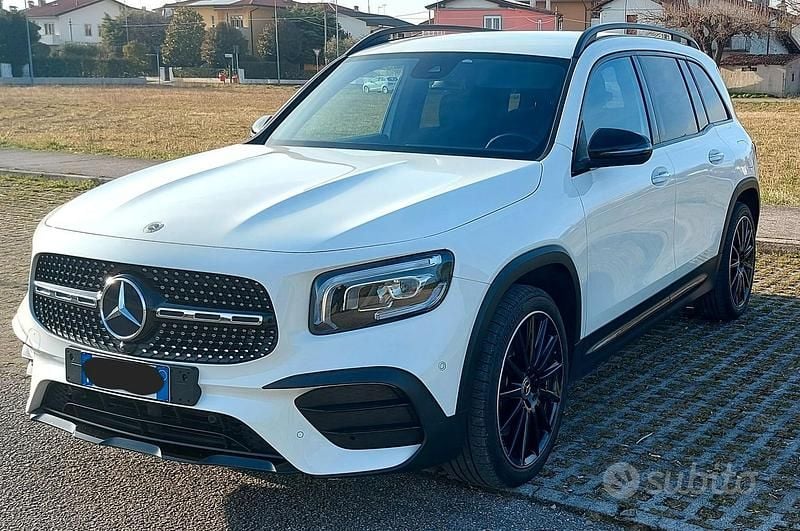 Usata Mercedes GLB220 Premium 190 CV (139 kW) 2023 Bianco SUV