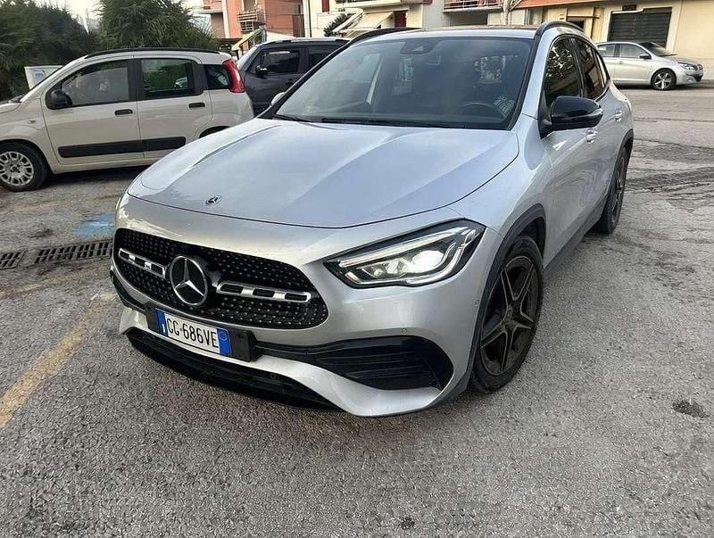 Usata Mercedes GLA200 Premium 150 CV (110 kW) 2022 SUV