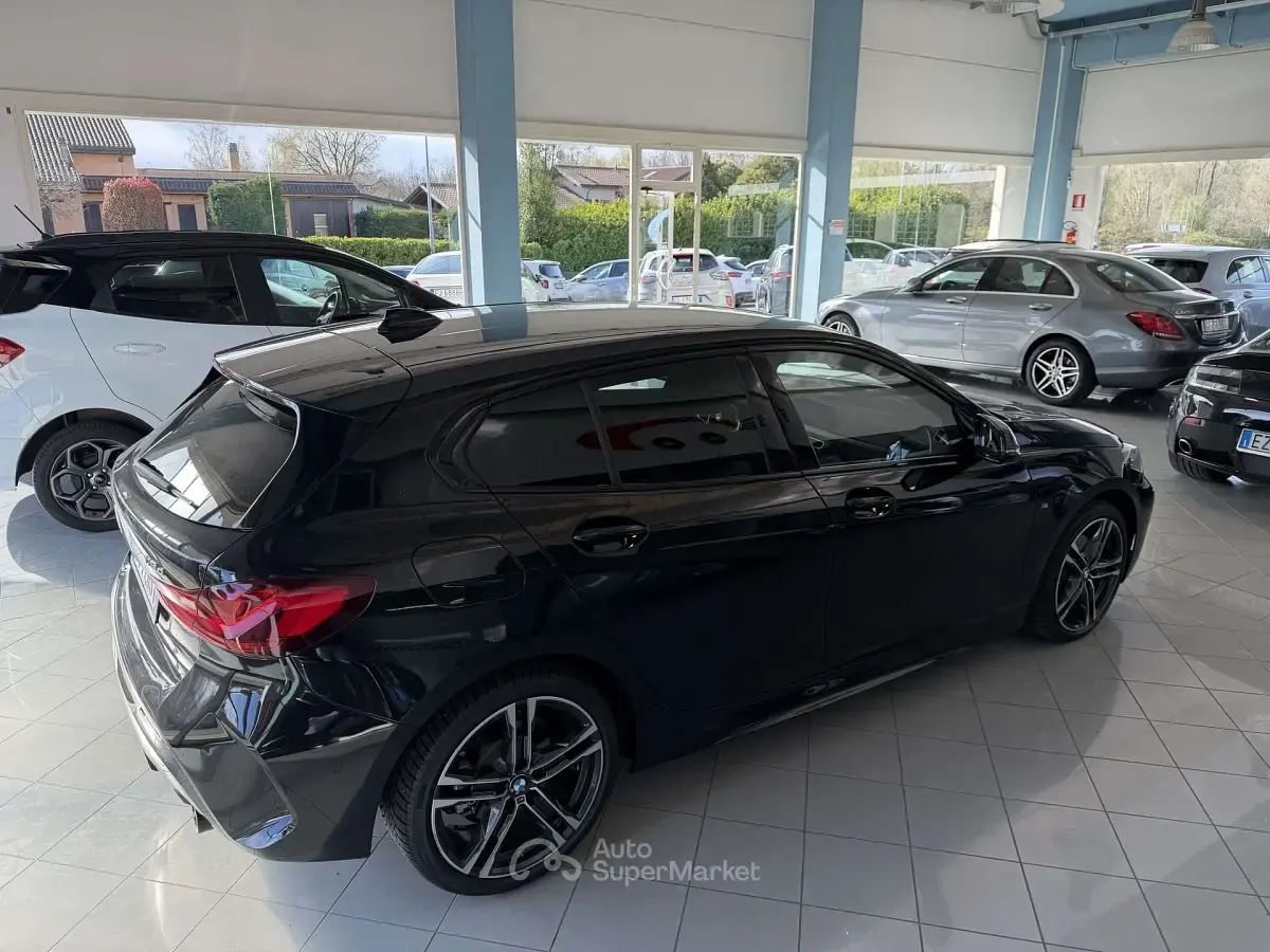 Usata BMW 118 M Sport 150 CV (110 kW) 2024 Nero Utilitaria
