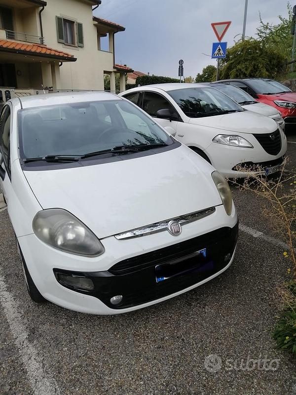 Usata Fiat Punto Evo 65 CV (47 kW) 2011 Utilitaria