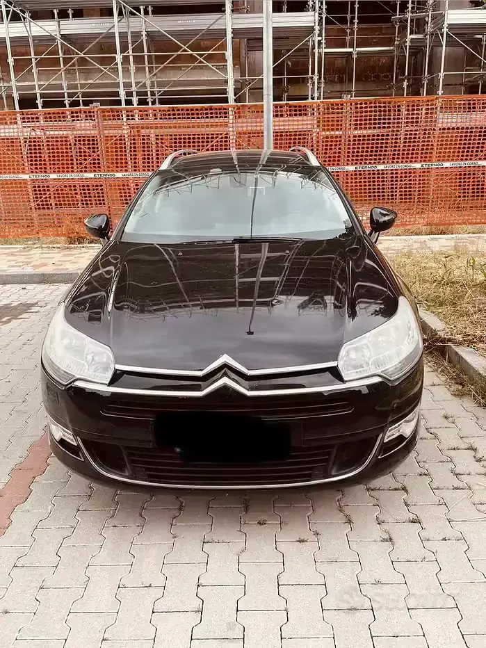 Usata Citroën C5 Exclusive 140 CV (102 kW) 2009 Nero Station wagon