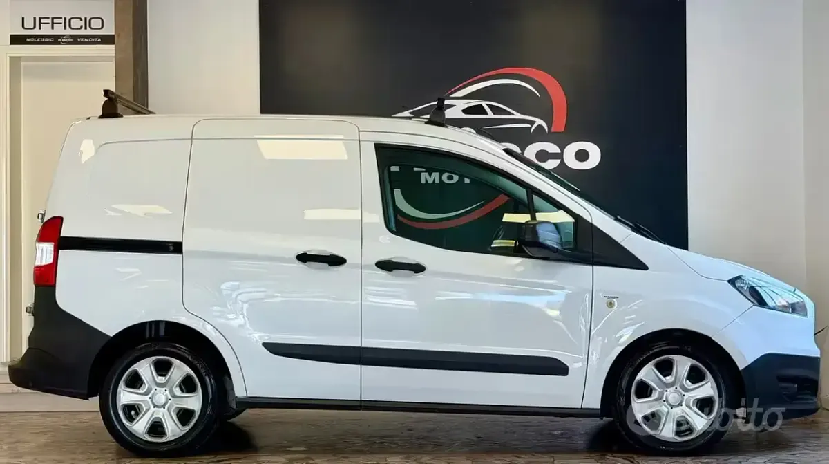 Usata Ford Transit Courier Trend 76 CV (55 kW) 2018 Bianco Furgone