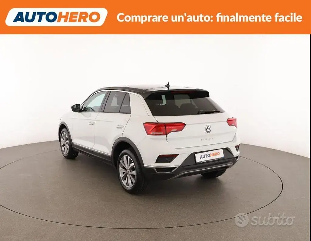Usata VW T-Roc Style 116 CV (85 kW) 2019 Bianco SUV