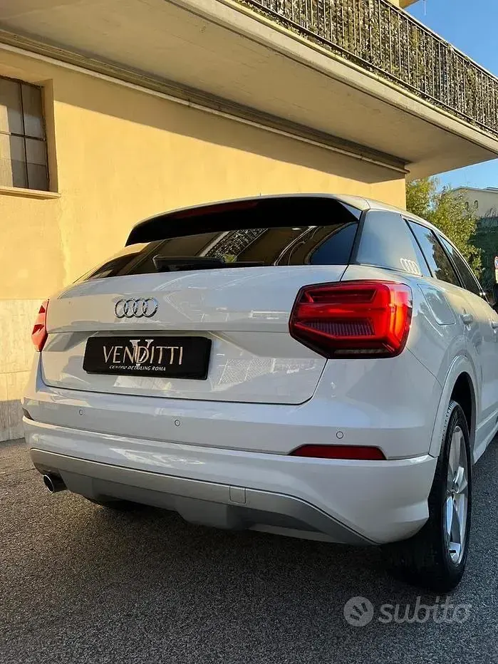 Usata Audi Q2 S-Line 116 CV (85 kW) 2019 Bianco SUV