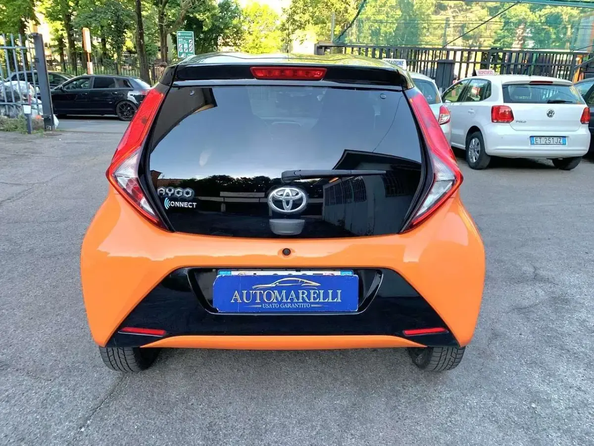 Usata Toyota Aygo X-clusiv 72 CV (52 kW) 2020 Other Utilitaria