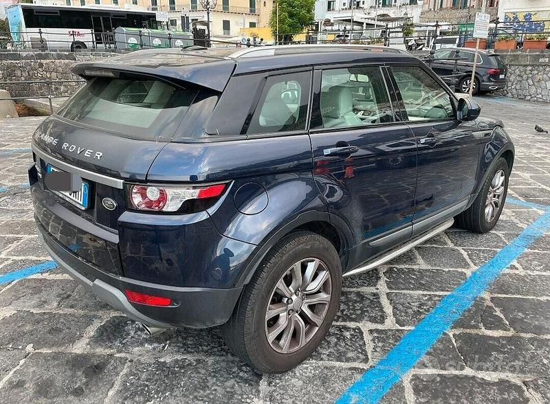 Usata Land Rover Range Rover evoque Prestige 190 CV (139 kW) 2014 Blu Station wagon