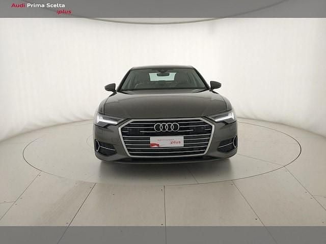 Usata Audi A6 Business 163 CV (119 kW) 2022 Grigio chronos metallizzato Berlina