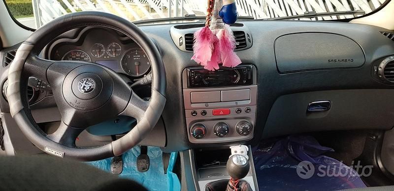 Usata Alfa Romeo 147 120 CV (88 kW) 2008 Utilitaria