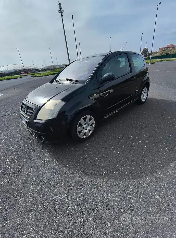 Usata Citroën C2 VTR Sport 68 CV (50 kW) 2004 Nero Utilitaria