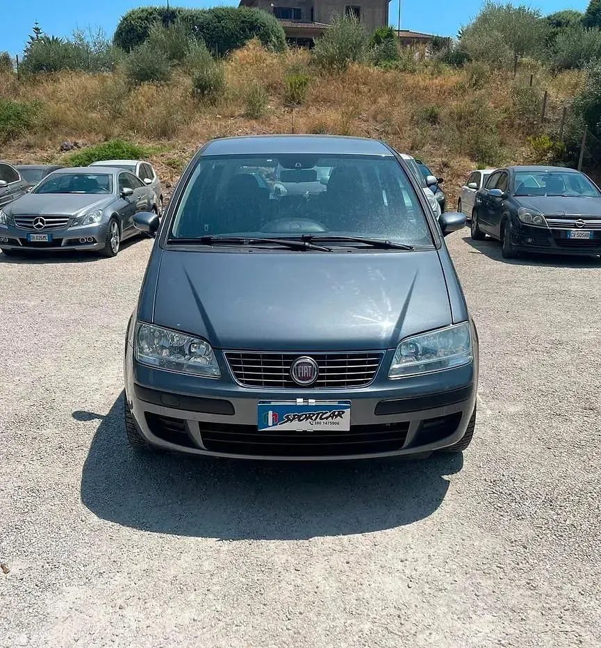 Usata Fiat Idea 77 CV (56 kW) 2009 Monovolume