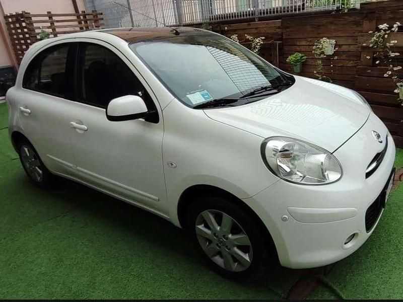Usata Nissan Micra Tekna 80 CV (58 kW) 2011 Bianco Berlina