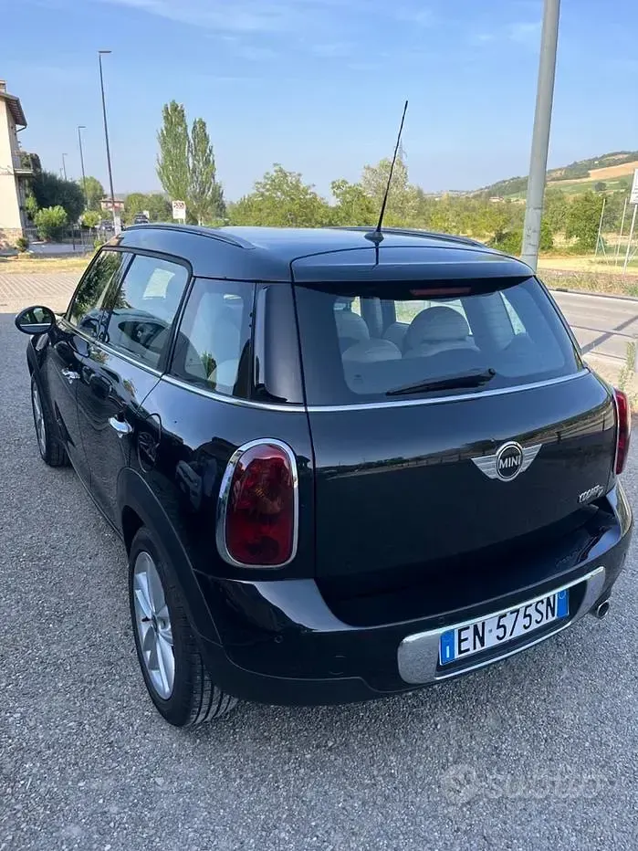 Usata Mini Cooper Countryman 111 CV (81 kW) 2013 Nero SUV