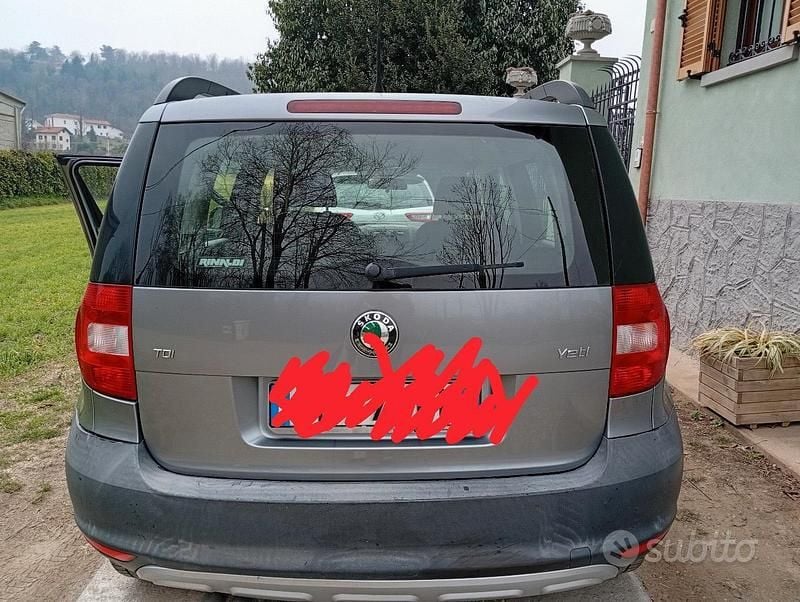 Occasion Skoda Yeti 110 PK (80 kW) 2010 Grijs SUV