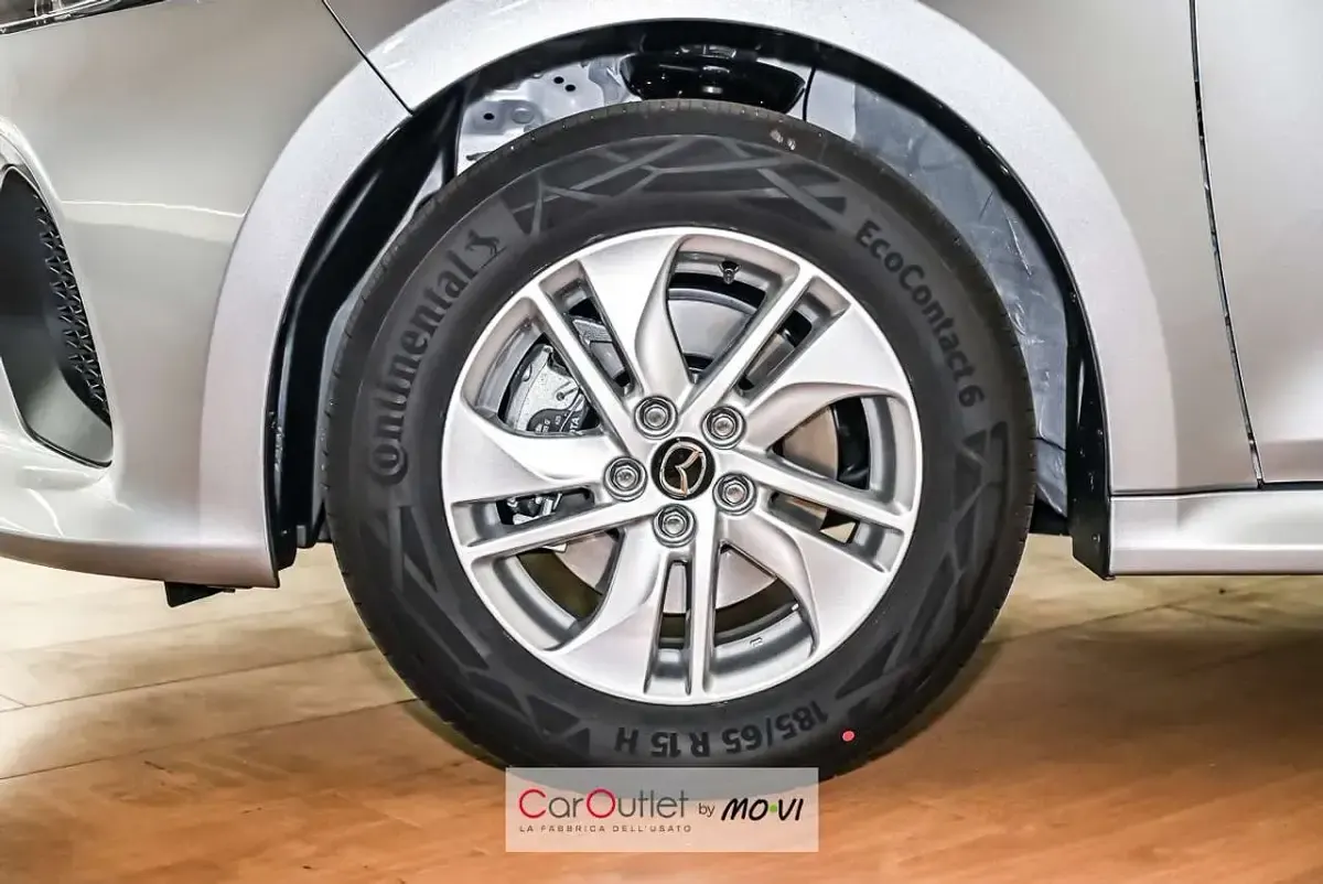 Nuova Mazda 2 Center-Line 116 CV (85 kW) 2026 Grigio Utilitaria