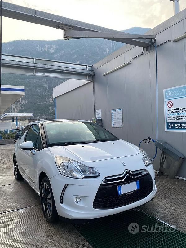 Usata DS Automobiles DS3 120 CV (88 kW) 2010 Bianco Monovolume