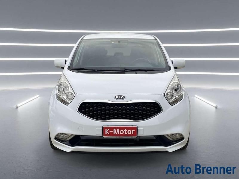 Usata Kia Venga 90 CV (66 kW) 2016 Bianco Utilitaria