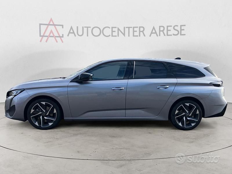 Usata Peugeot 308 SW Allure 131 CV (96 kW) 2022 Argento argento Station wagon
