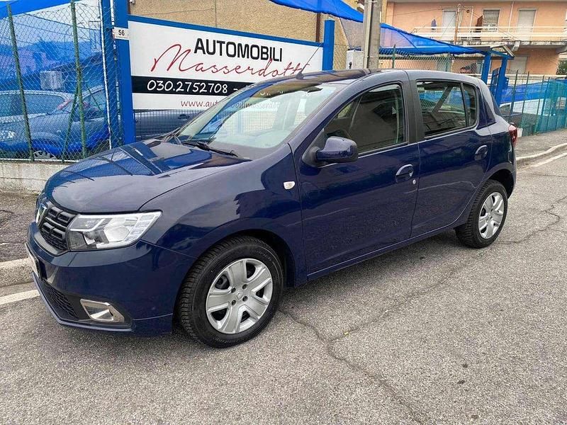 Blu pastello Usata 2020 Dacia Sandero Comfort Due volumi | 6997 € (Ottimo prezzo) - Immagine 1/4